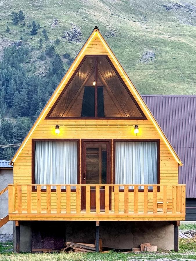 Mountain Hut In Kazbegi Villa ภายนอก รูปภาพ