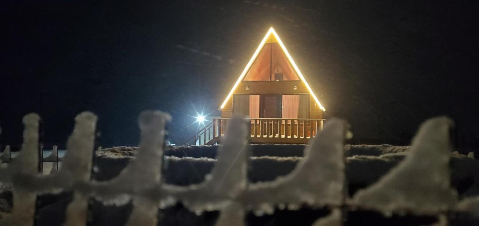 Mountain Hut In Kazbegi Villa ภายนอก รูปภาพ